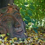 Big face sculpture at Damjl, Damanhur